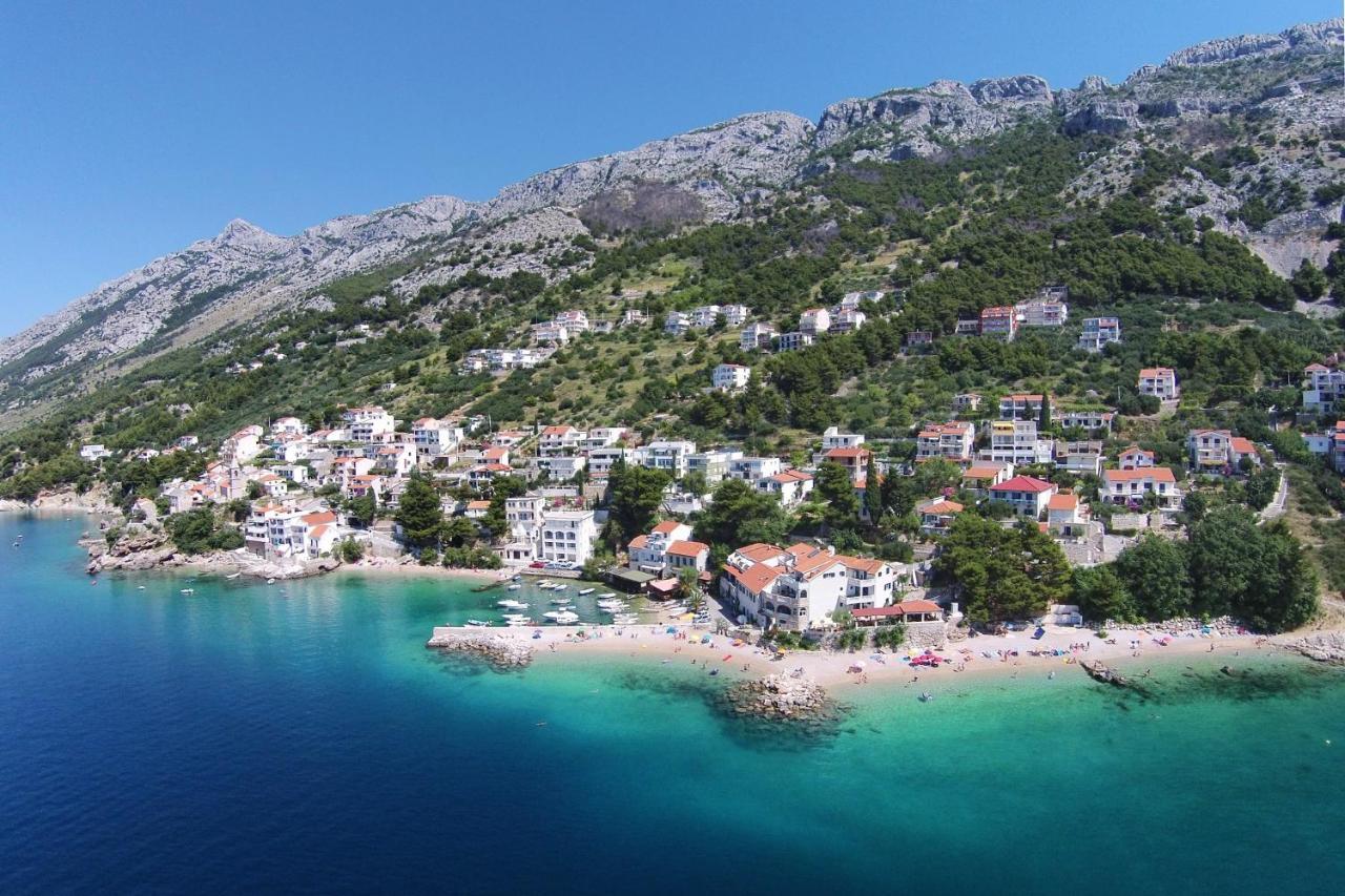 Apartments By The Sea Pisak, Omis - 1014 Eksteriør billede
